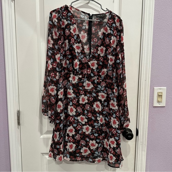 Forever 21 Dresses & Skirts - Multicolor floral dress